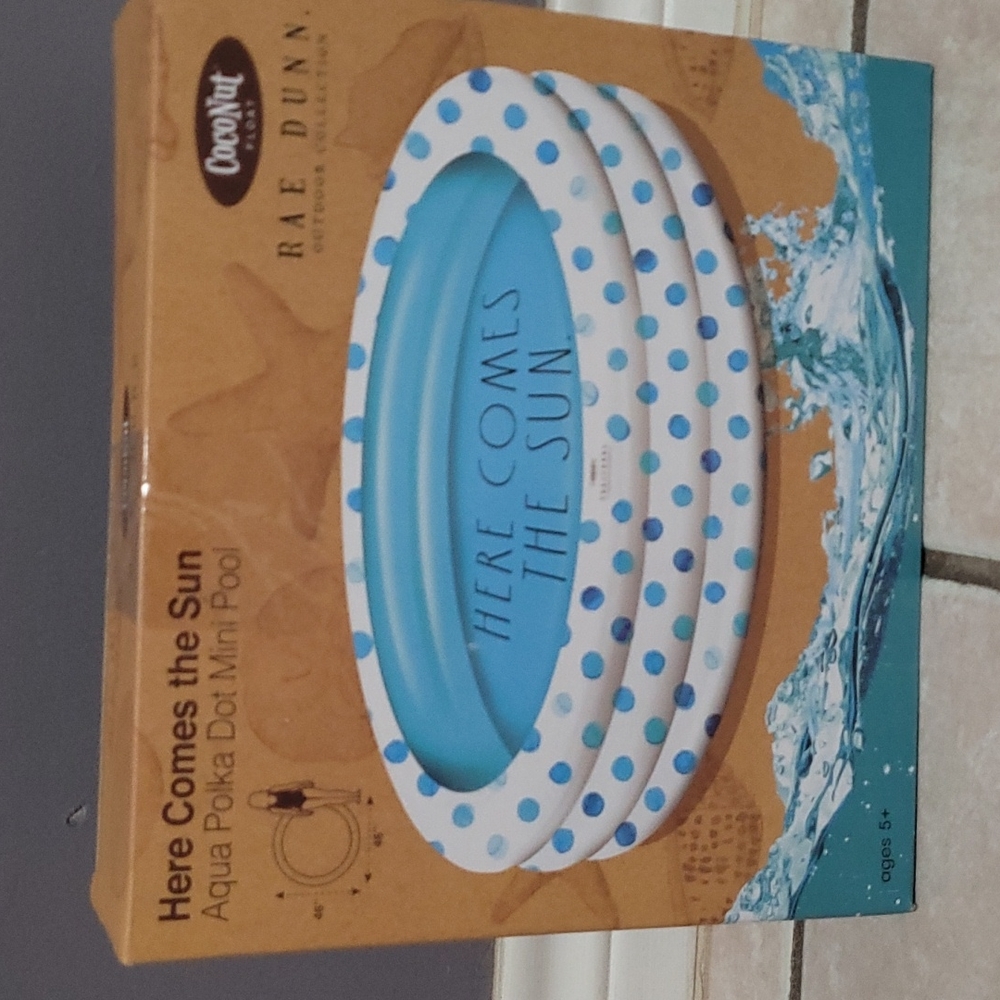 Polka Dot Mini Pool